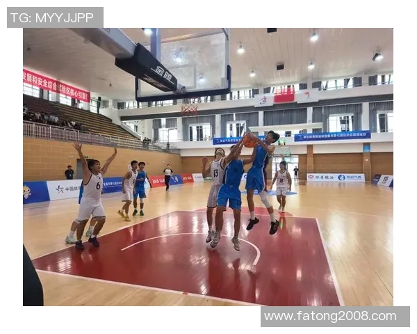 泰国U16队与新加坡U16队激战正酣精彩赛事回顾与分析